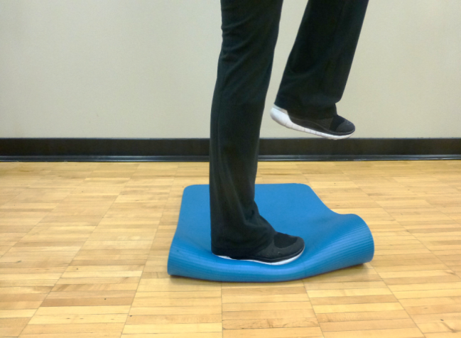 single leg balance exercise