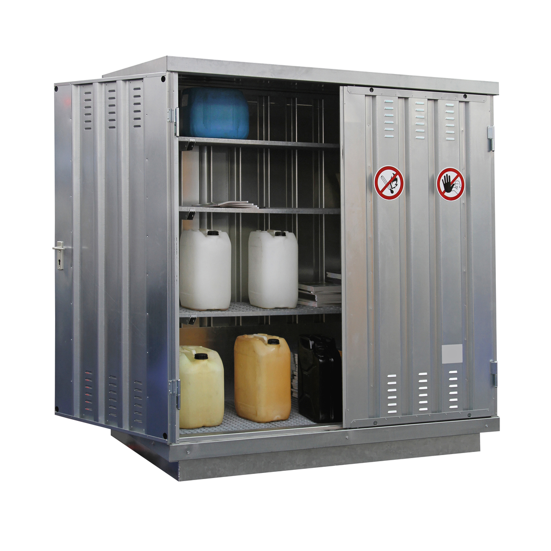 5 Keys to Ensure Employee Safety When Storing Hazardous Materials 3 container of chemicals